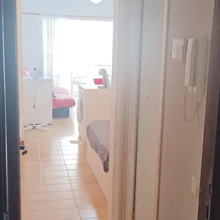 Gloria Crespo Santo Domingo Iii Apartment *